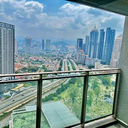 Summer Suites Near Klcc Куала-Лумпур Екстер'єр фото