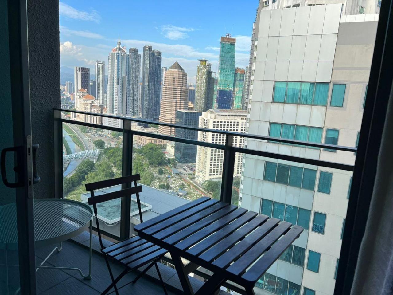 Summer Suites Near Klcc Куала-Лумпур Екстер'єр фото